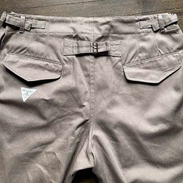 + 4 Breeches Khaki – Only Size XL