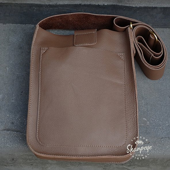 Leather Navigator Bag – Tobacco (1-in-Six) 8″ x 10″ Leather Navigator Bag – Tobacco (1-in-Six) 8″ x 10″